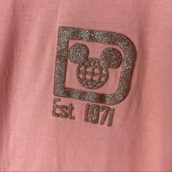 Disney parks spirit jersey coral pink gold glitter puff paint size L - Picture 10 of 11